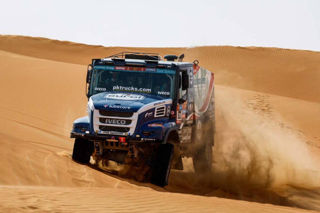 Eurol de Rooy, IVECO gara