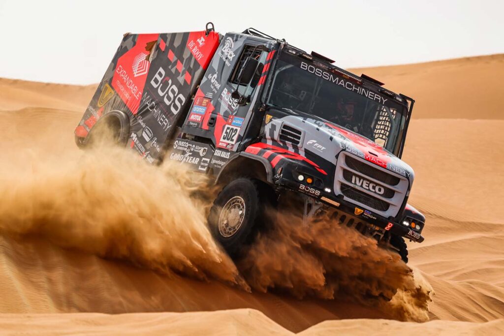 Boss Machinery De Rooy IVECO