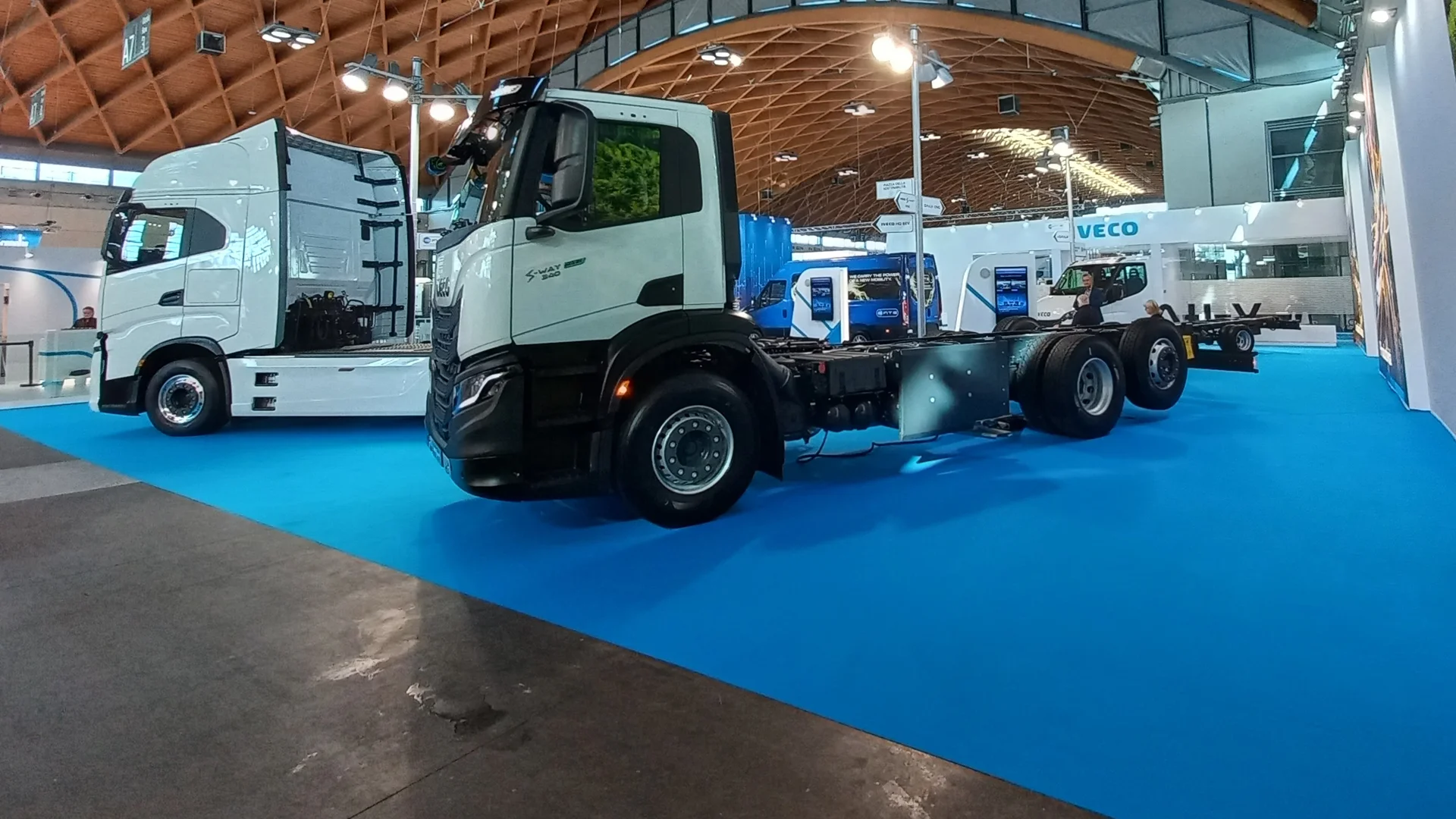 IVECO Ecomondo 2023 S-WAY