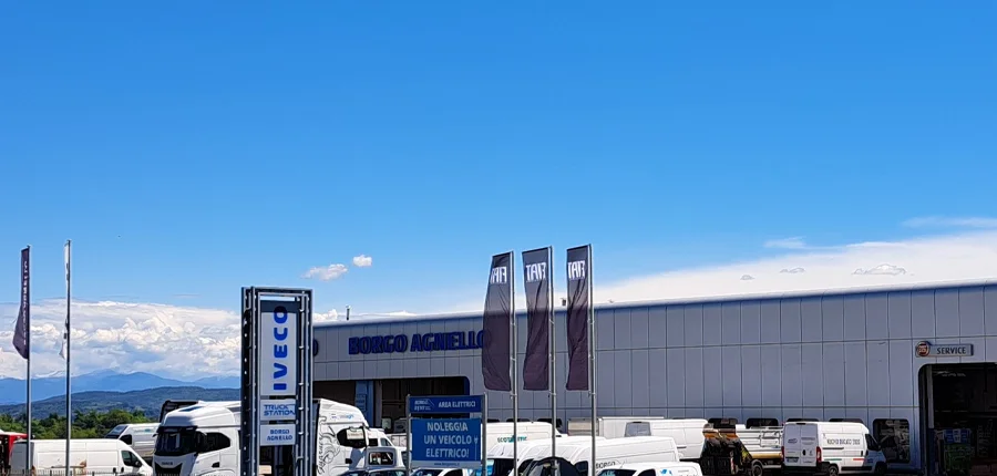 concessionaria-iveco-novara-borgo-agnello-sede-paruzzaro Logo IVECO