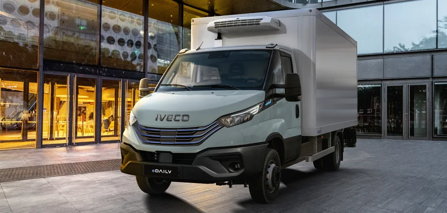 veicoli-commerciali-elettrici-iveco-verbania Logo IVECO