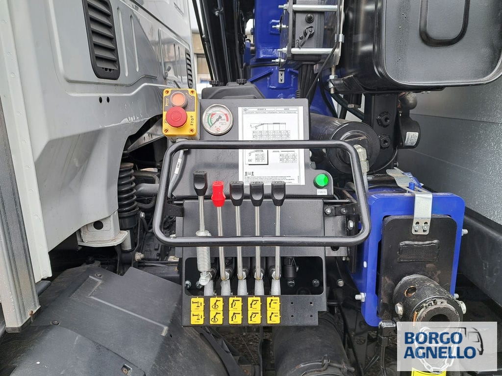 Iveco 140