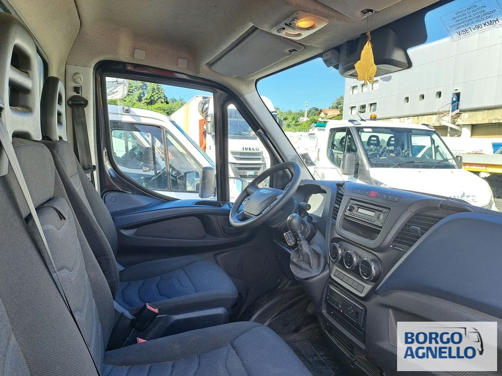 Iveco DAILY 70C18