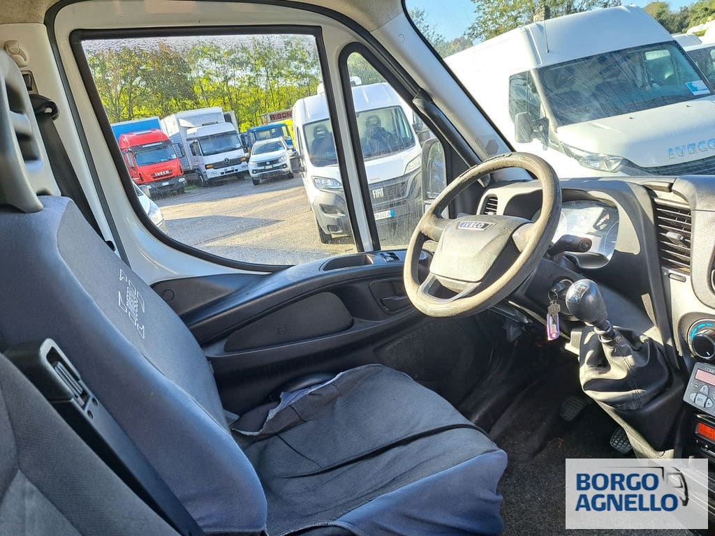 Iveco DAILY 70C18