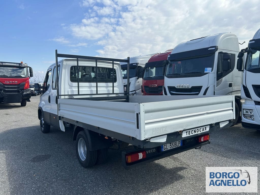 Iveco DAILY 35C14D 6+1