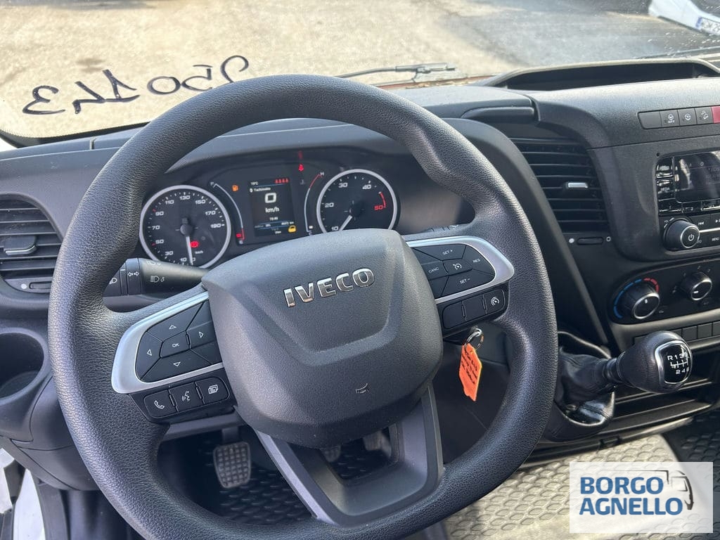 Iveco DAILY 35C14D 6+1