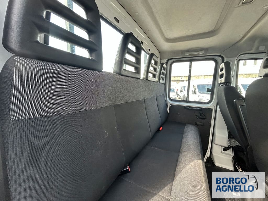 Iveco DAILY 35C14D 6+1