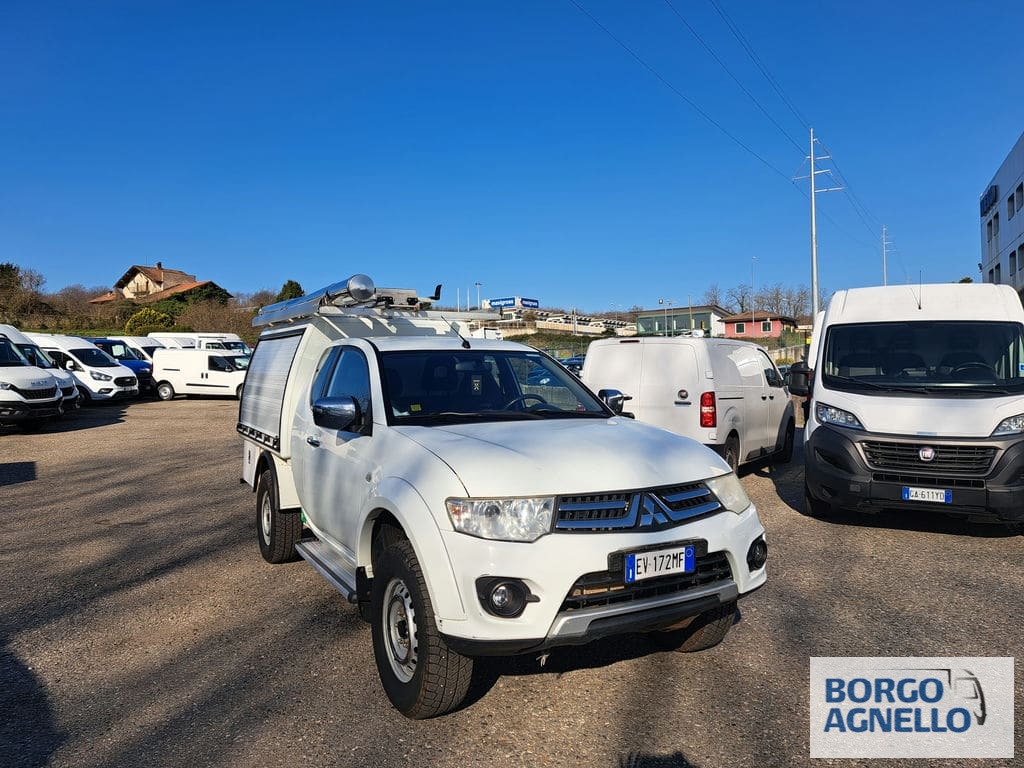 Mitsubishi L 200
