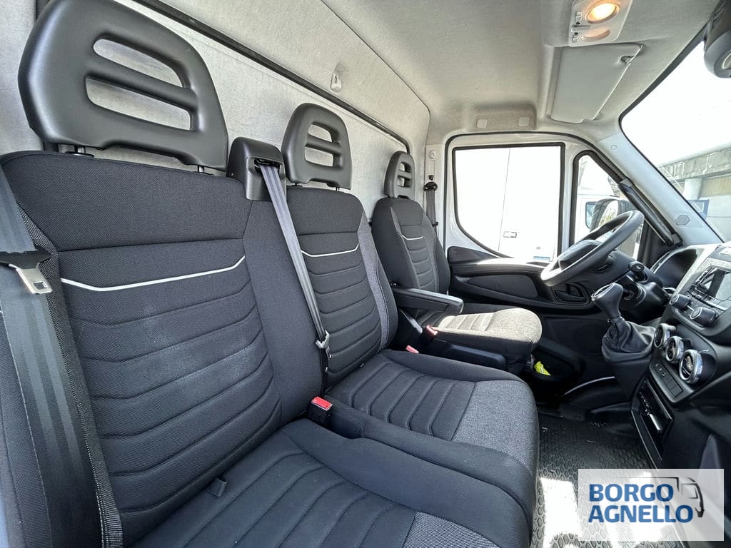 Iveco DAILY 72C18