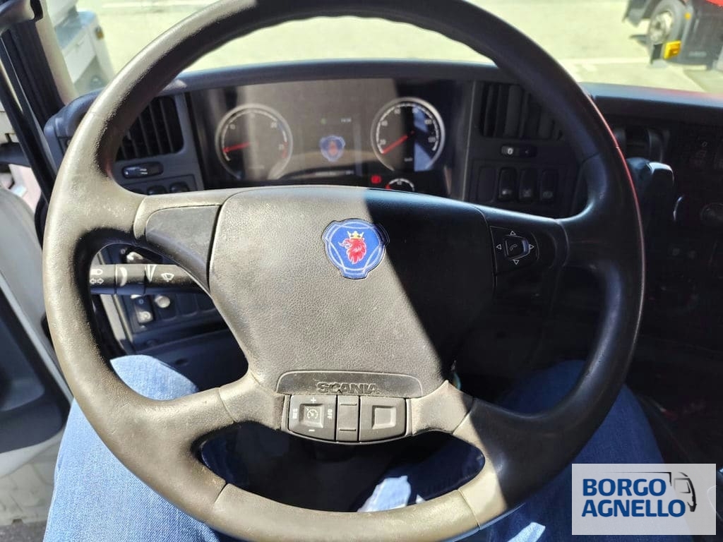 Scania CV360