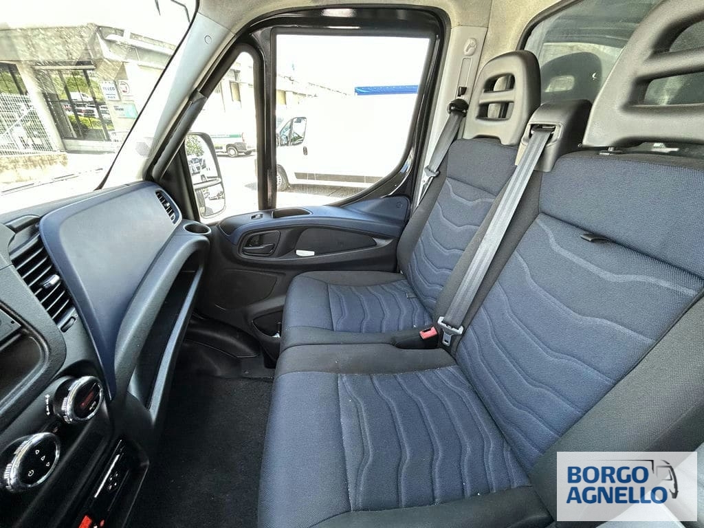 Iveco DAILY 70C18
