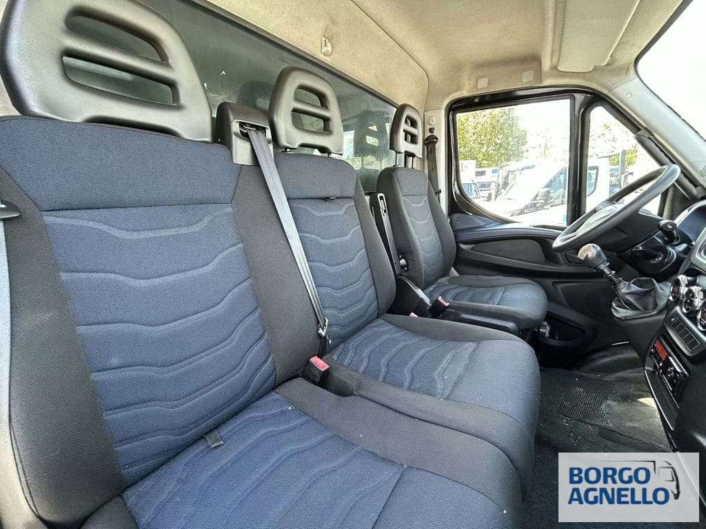 Iveco DAILY 70C18