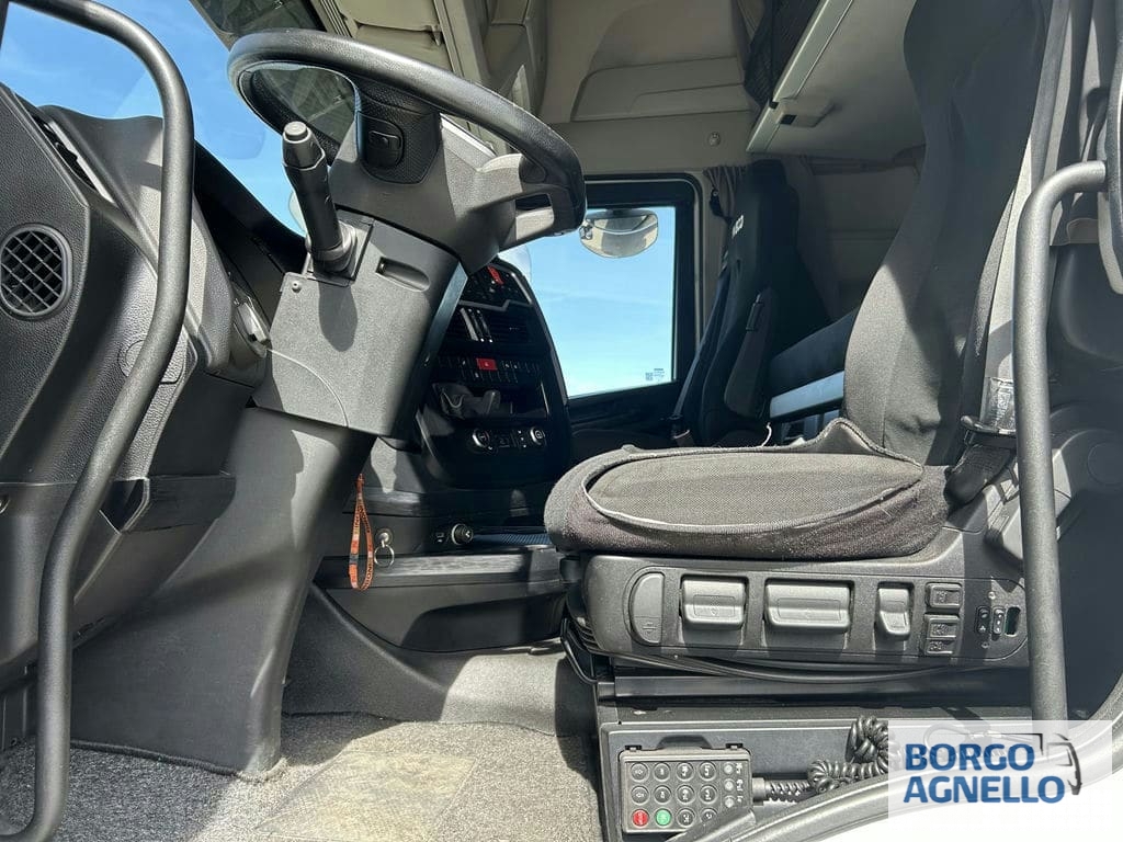 Iveco S-WAY AS440S48 T/P