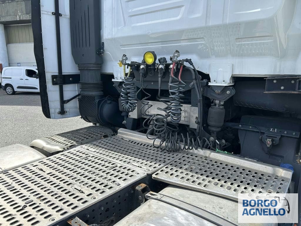 Iveco S-WAY AS440S48 T/P