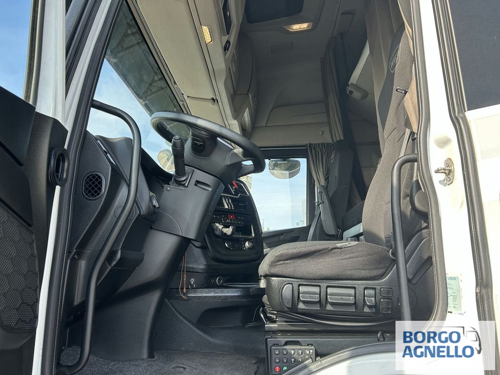 Iveco S-WAY AS440S48 T/P