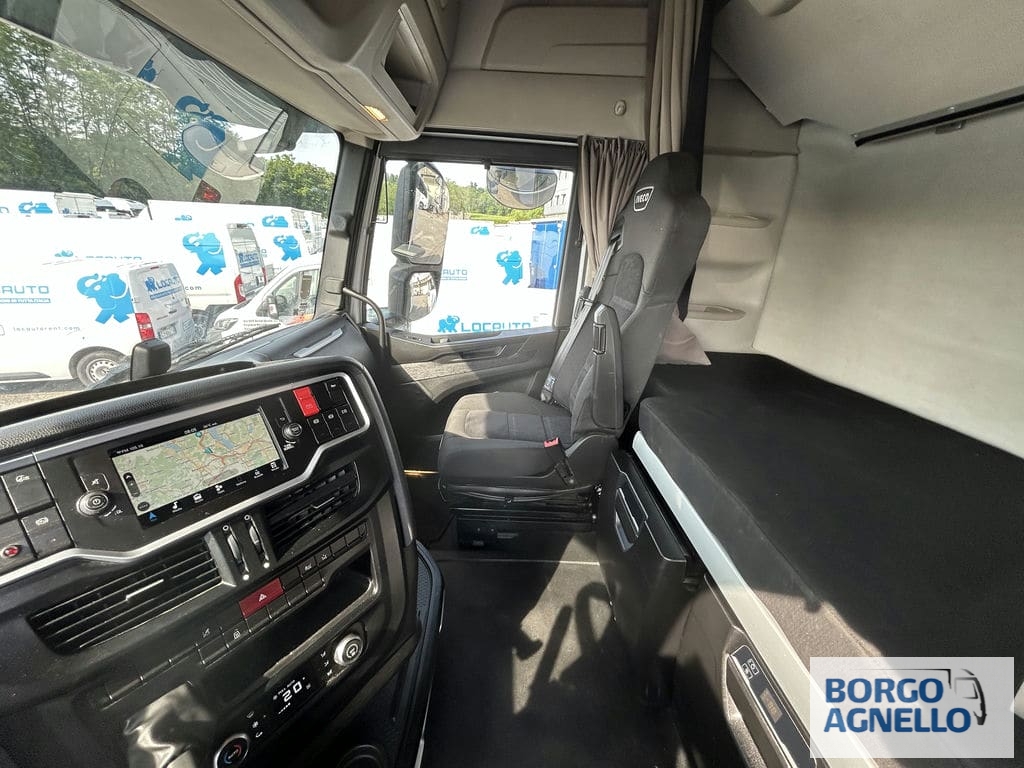 Iveco S-WAY AS440S48 T/P