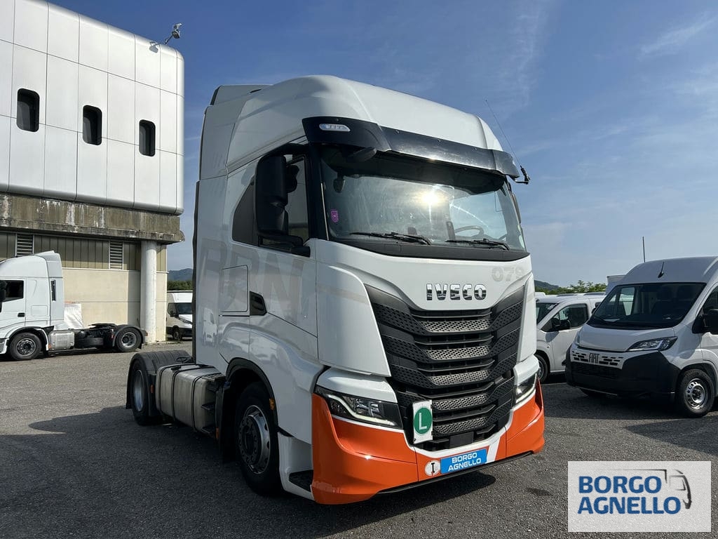 Iveco S-WAY AS440S48 T/P