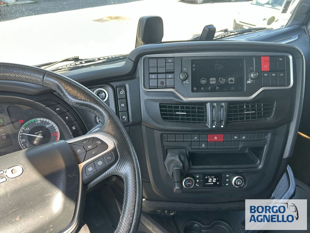 Iveco S-WAY AS440S48 T/P