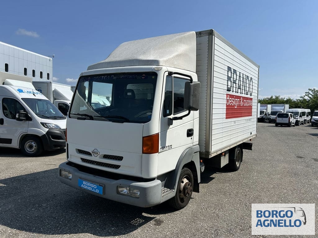 Nissan Atleon 120 CD402GE (1)