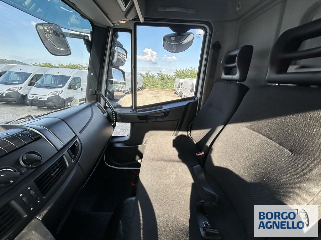 Iveco EUROCARGO ML120E25 P