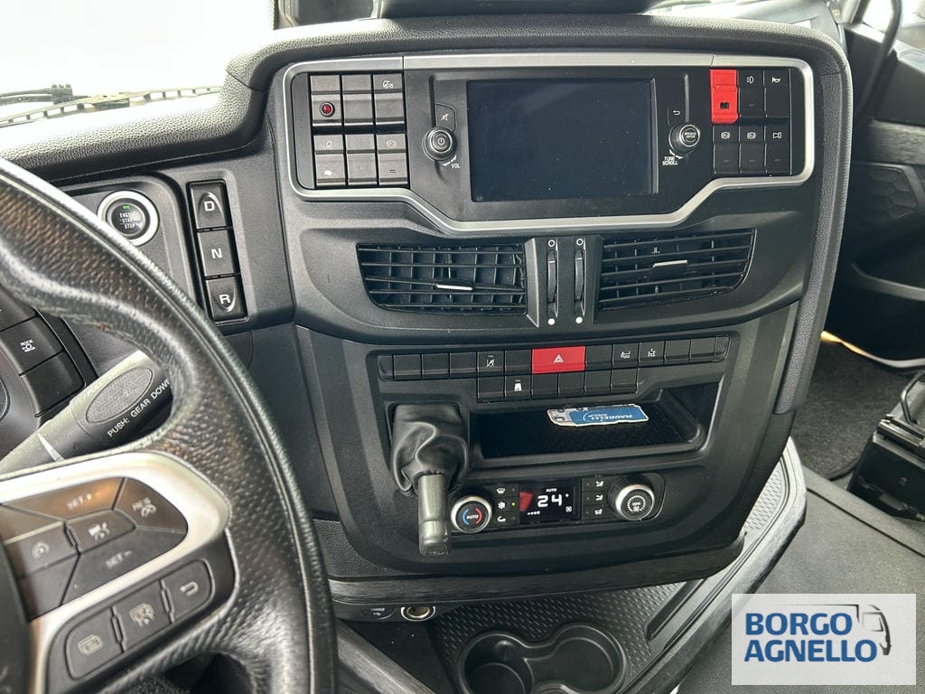 Iveco S-WAY AS440S48 T/P