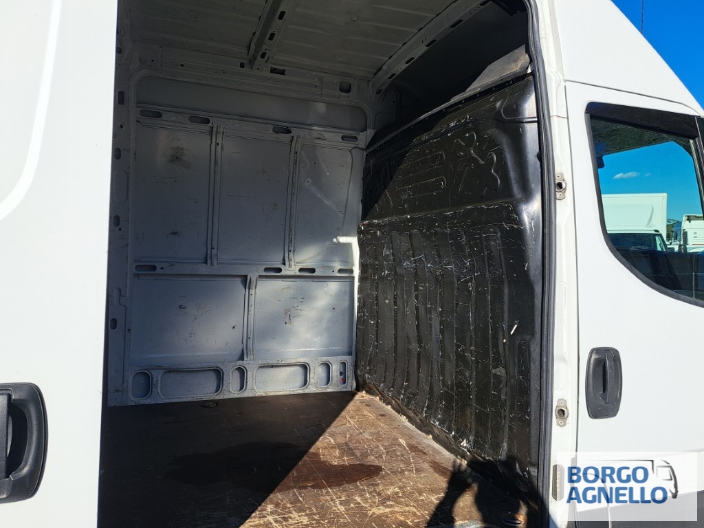 Iveco DAILY 35S16