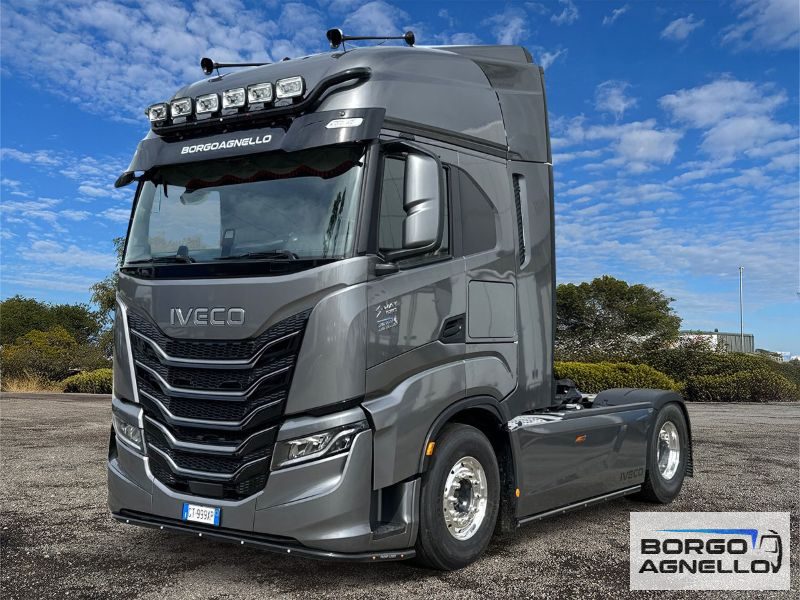 Iveco S-WAY AS440S58 T-P