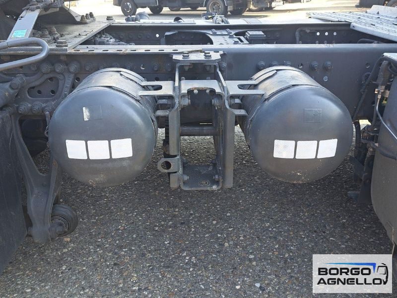 FE898TJ_18.jpg