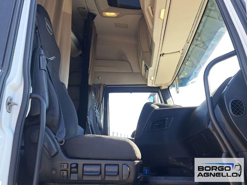 Iveco S-WAY AS440S48 T/P