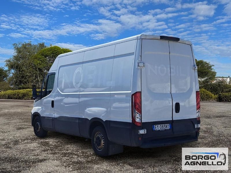 Iveco DAILY 35S15