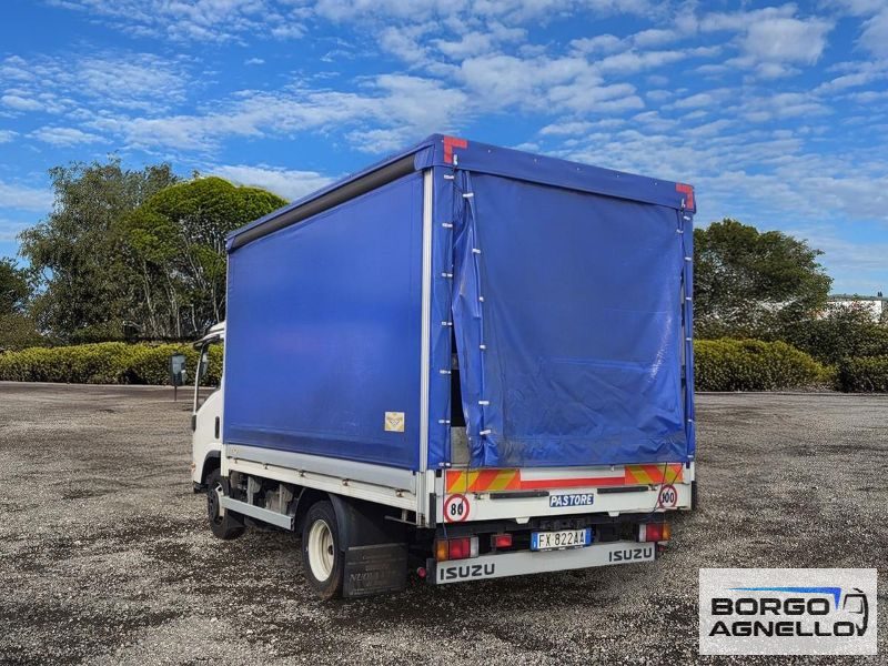 Isuzu P75