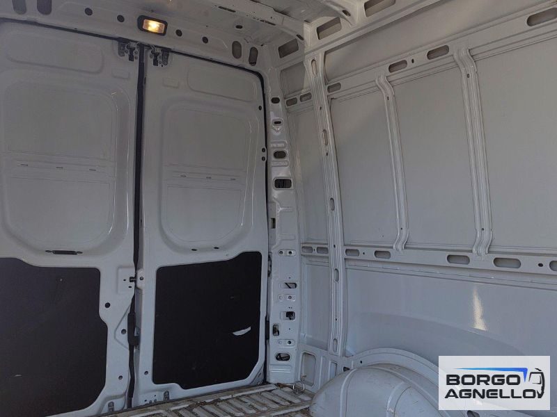 Iveco DAILY 35S12