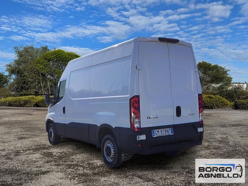 Iveco DAILY 35S12