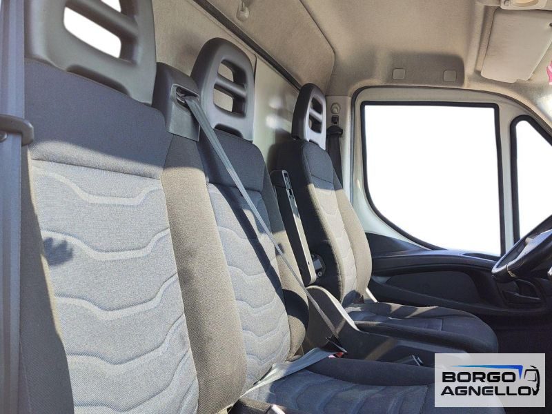 Iveco DAILY 70C21